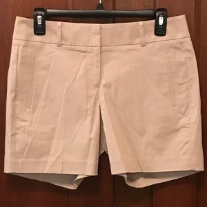 Ann Taylor Khaki Devin Fit Shorts Size 2